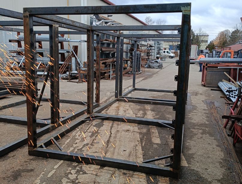 Depiction - Metal fabrication and metal products